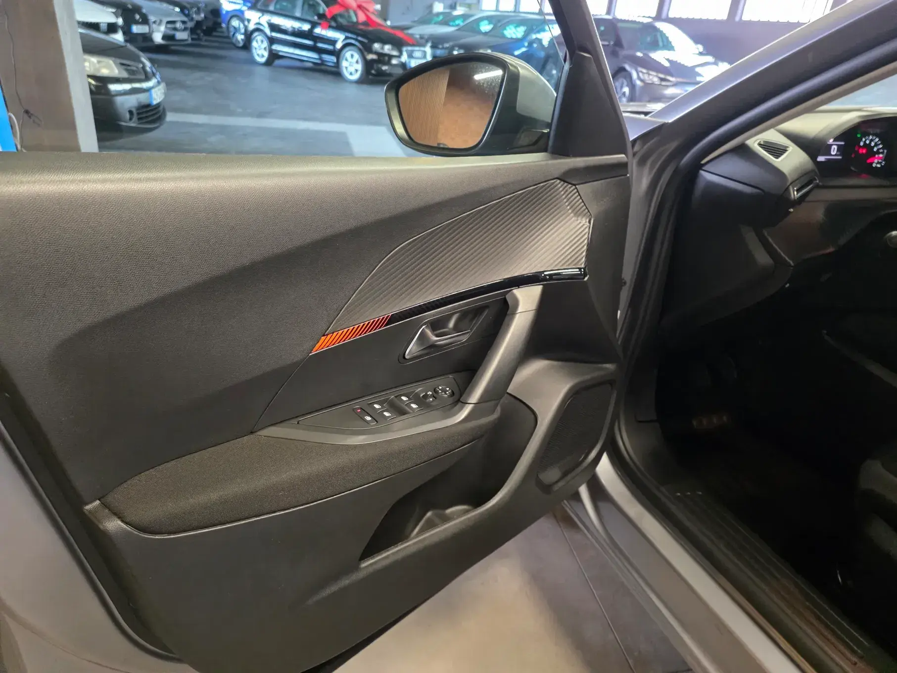 Peugeot 2008 1.5 BlueHDi Active Pack 5