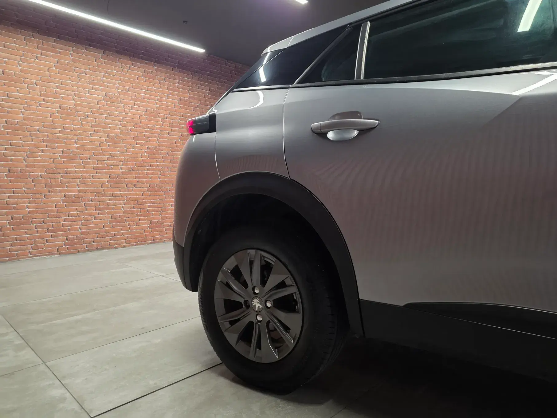 Peugeot 2008 1.5 BlueHDi Active Pack 27