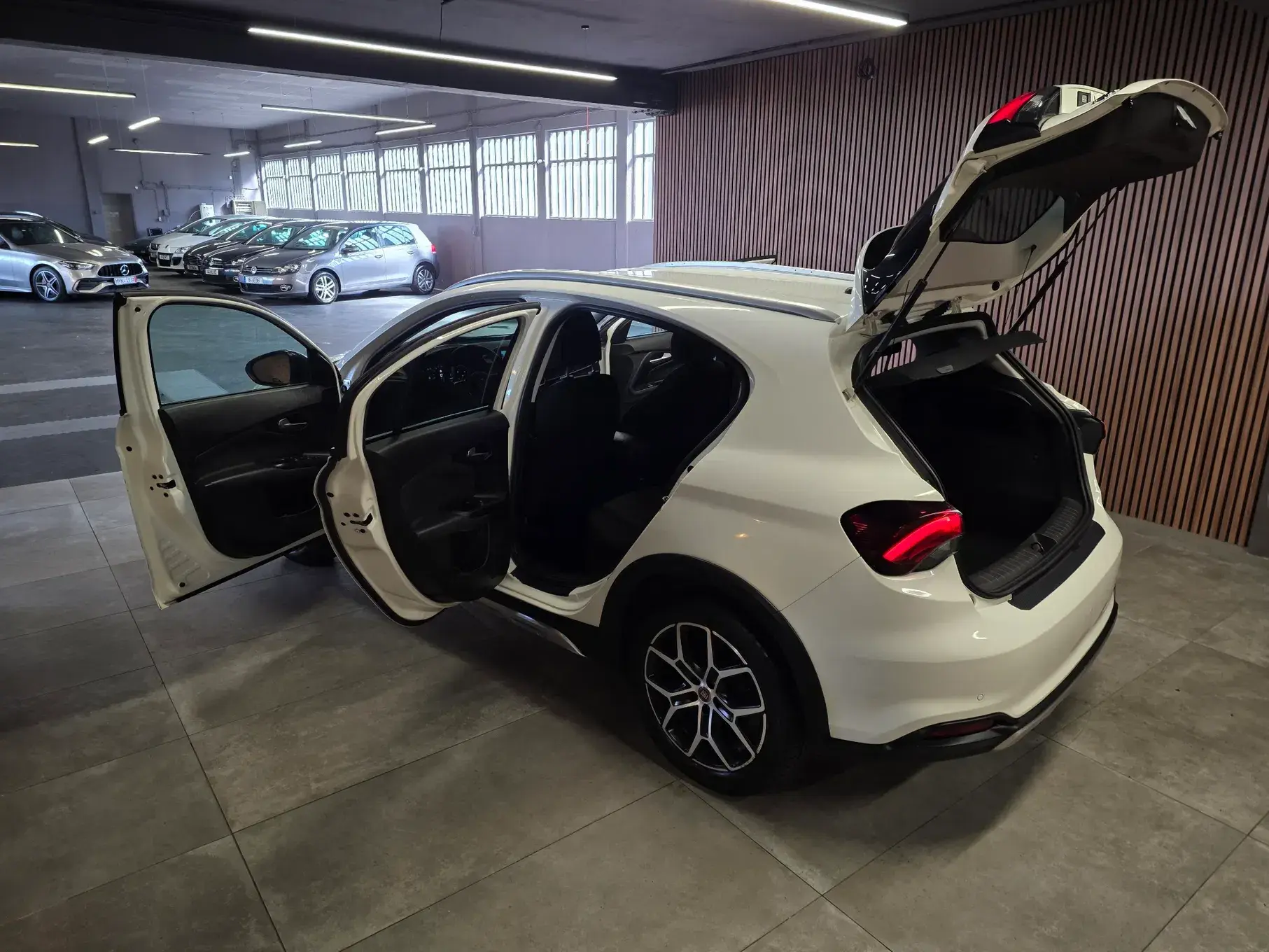 Fiat Tipo Cross 1.3 Multijet 21