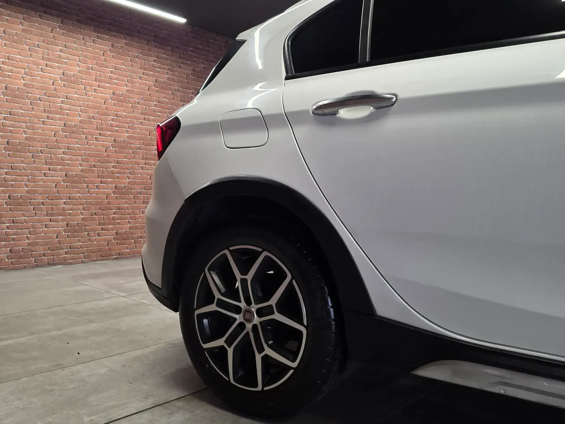 Fiat Tipo Cross 1.3 Multijet 37