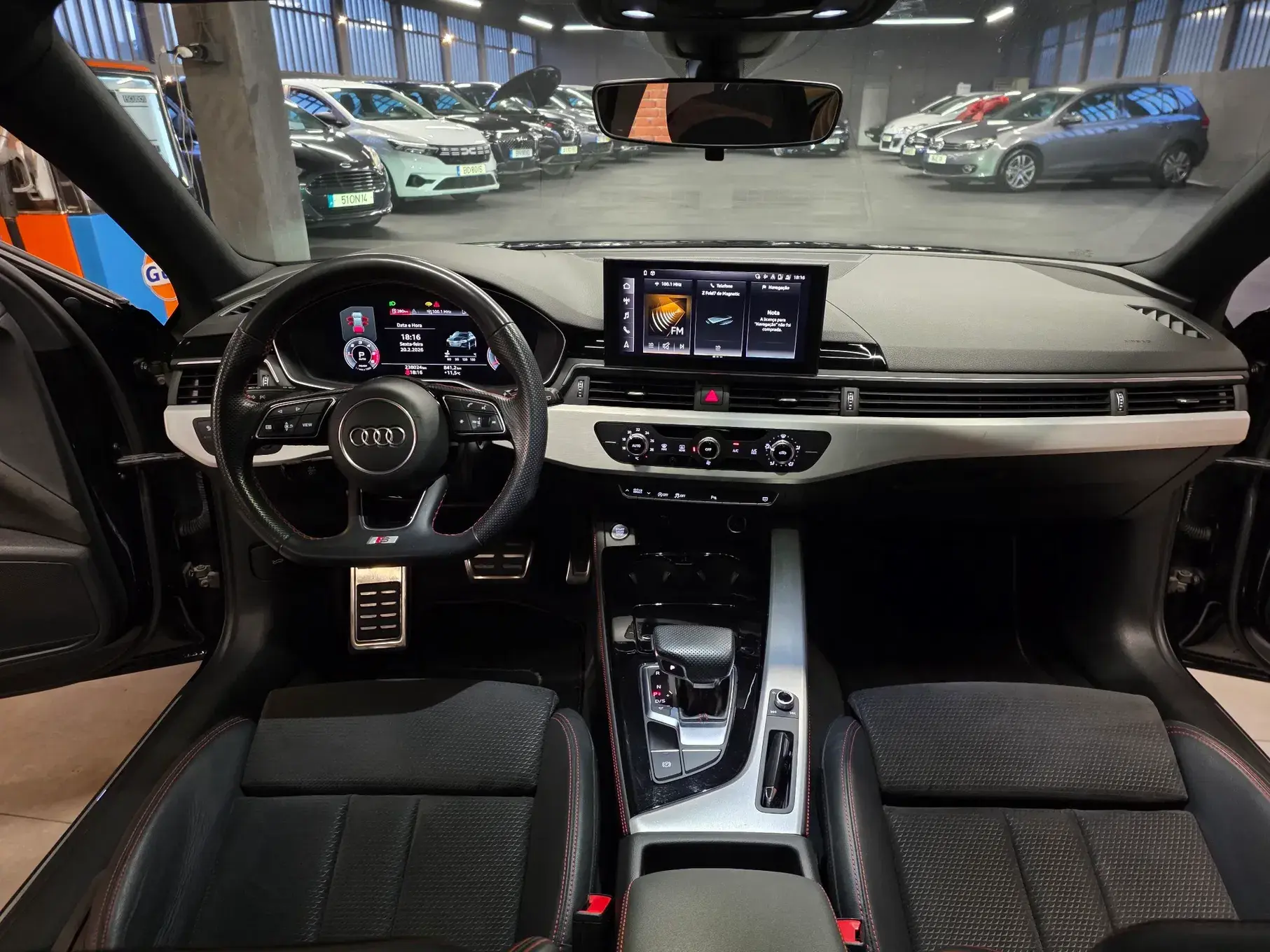 Audi A4 Avant 35 TDI S line S tronic 8