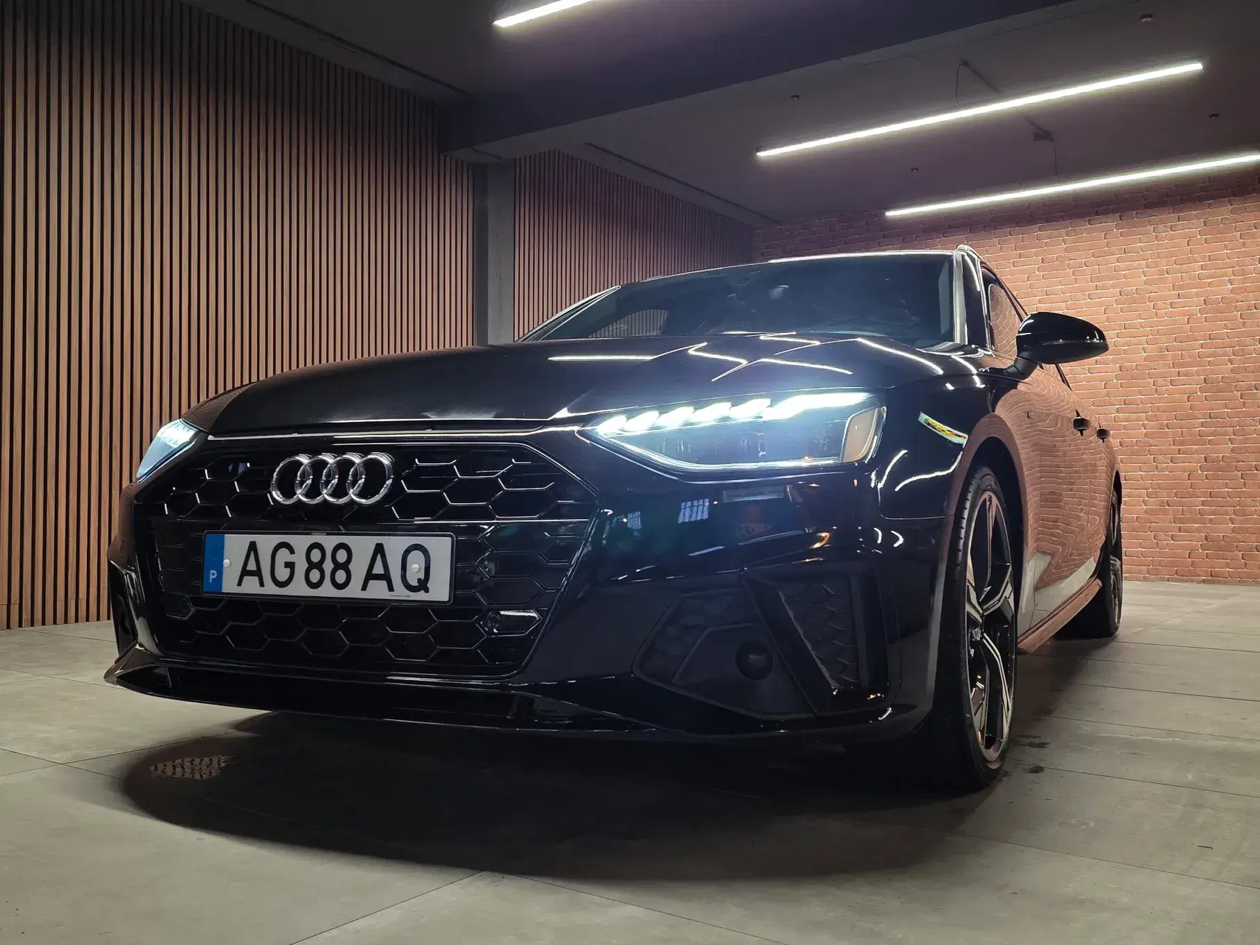 Audi A4 Avant 35 TDI S line S tronic 41