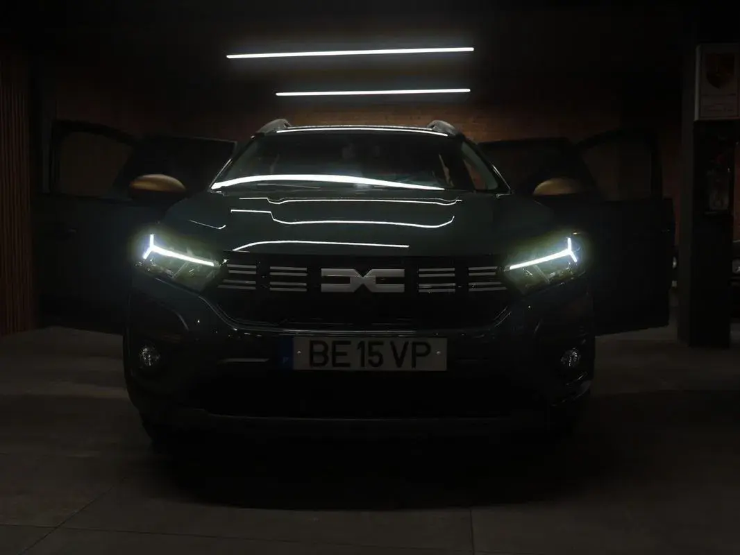 Dacia Jogger 1.0 ECO-G Extreme 7L Bi-Fuel 18