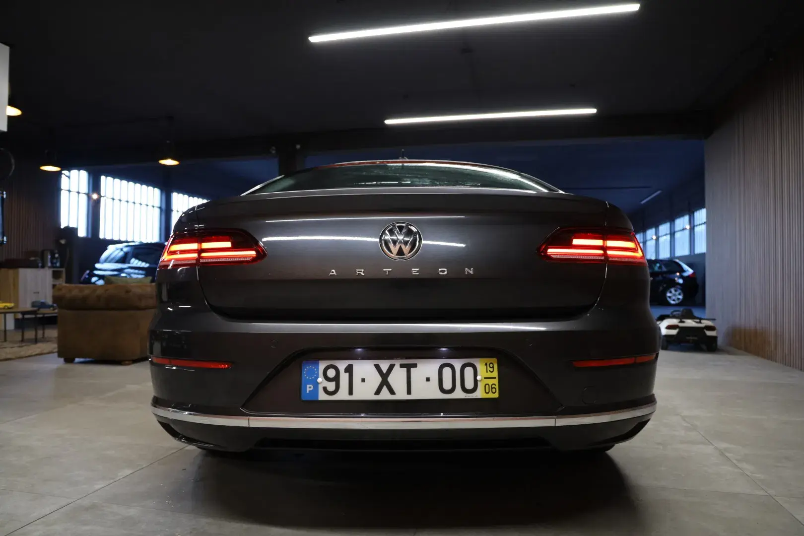 Volkswagen Arteon 2.0 TDI Elegance DSG 27