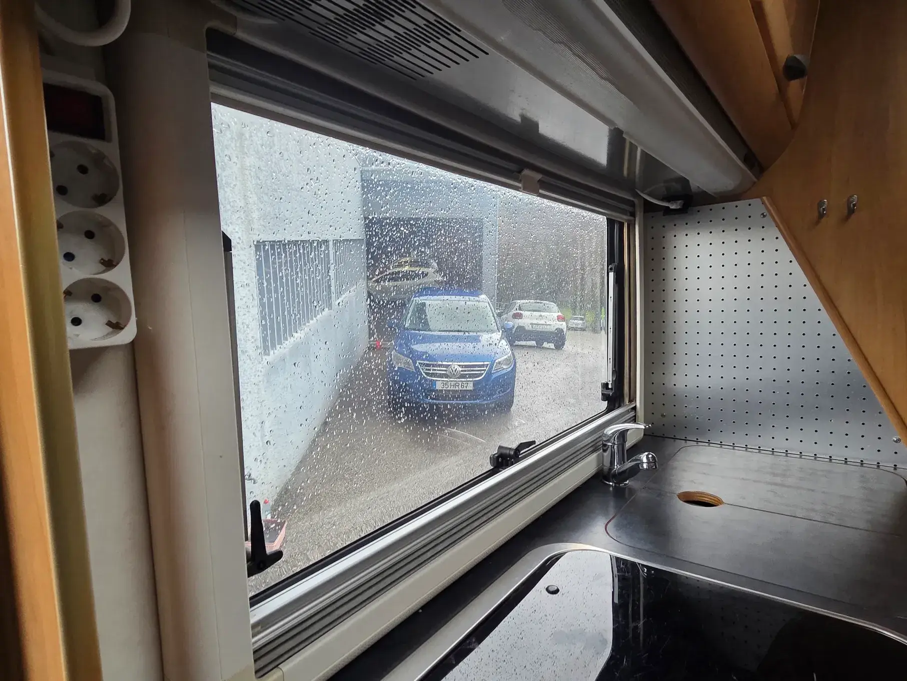 Hymer Classe B Outro 8