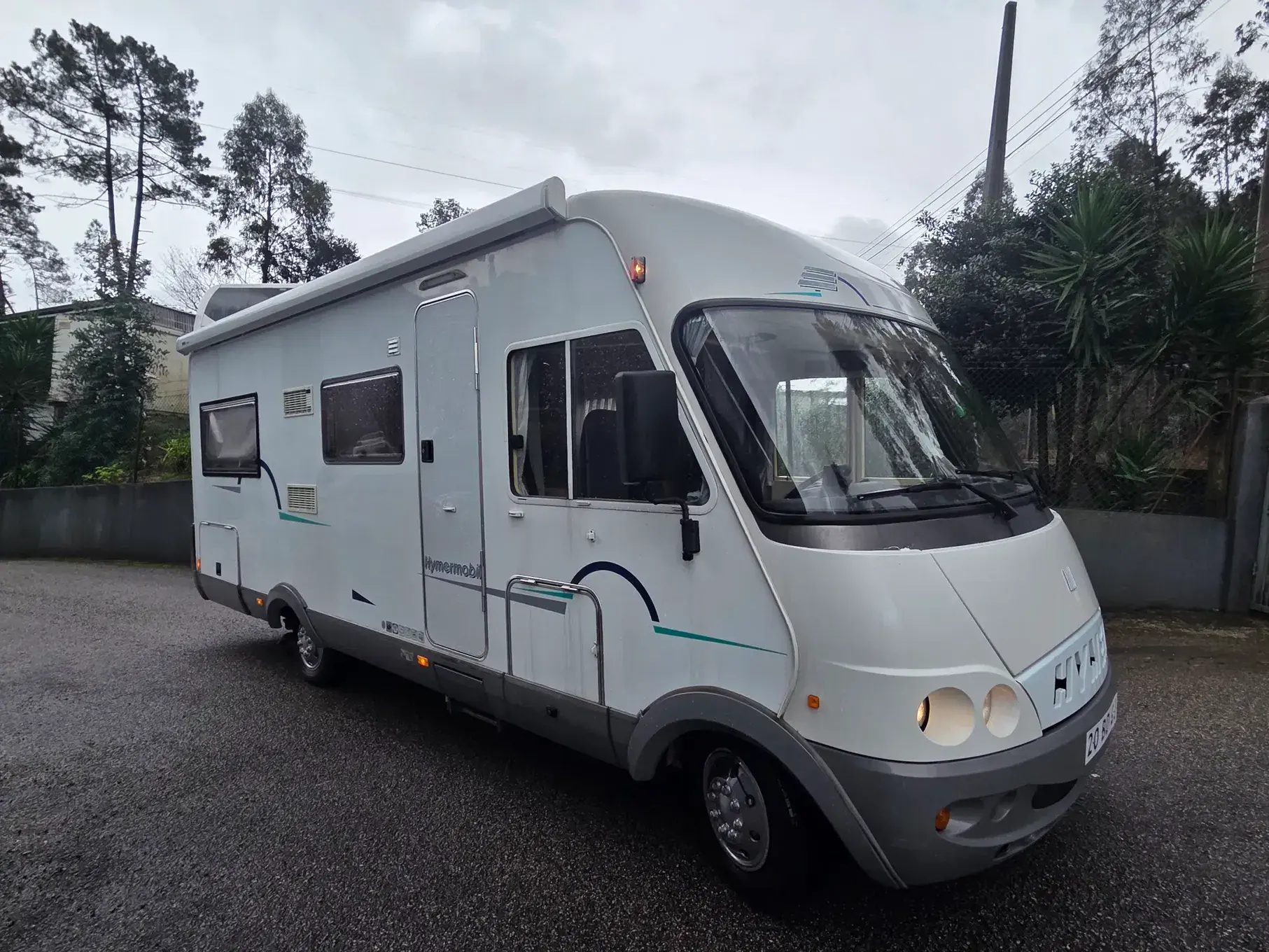 Hymer Classe B Outro 33