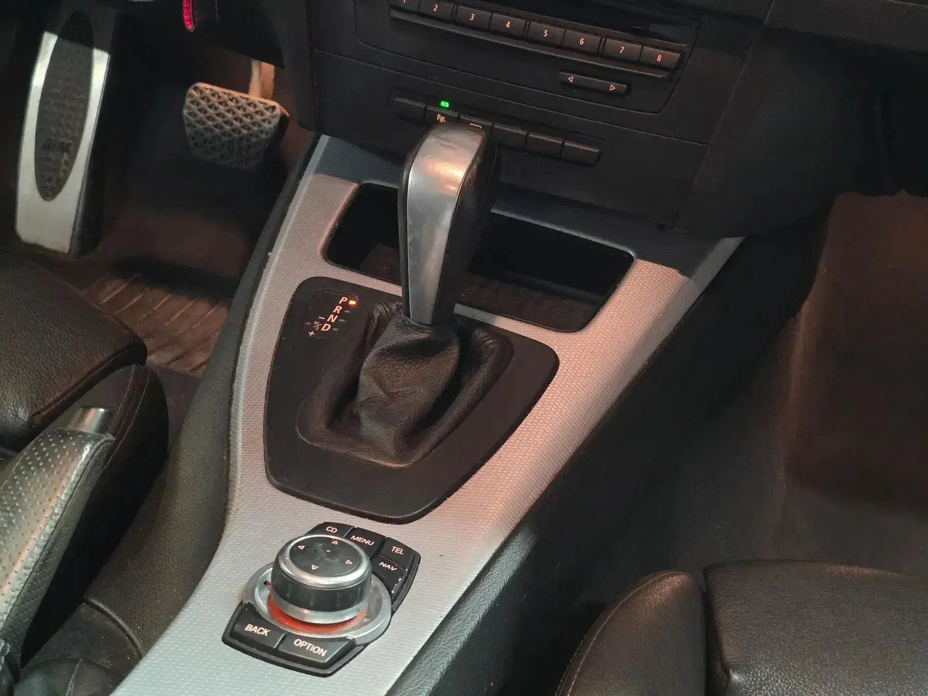 BMW 320 d Navigation Auto 23