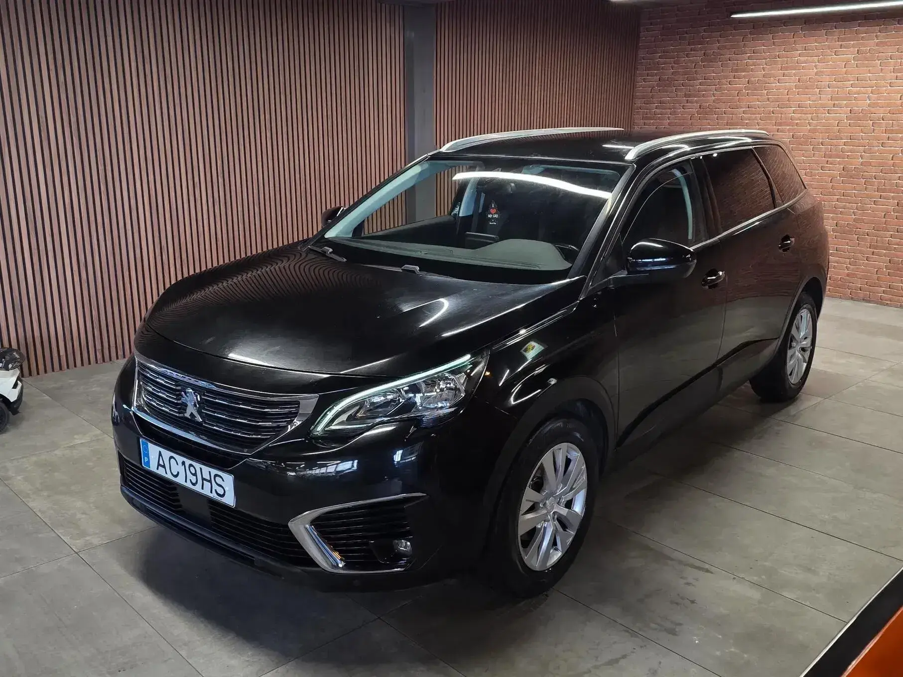 Peugeot 5008 BlueHDI 120 EAT6 Active 16