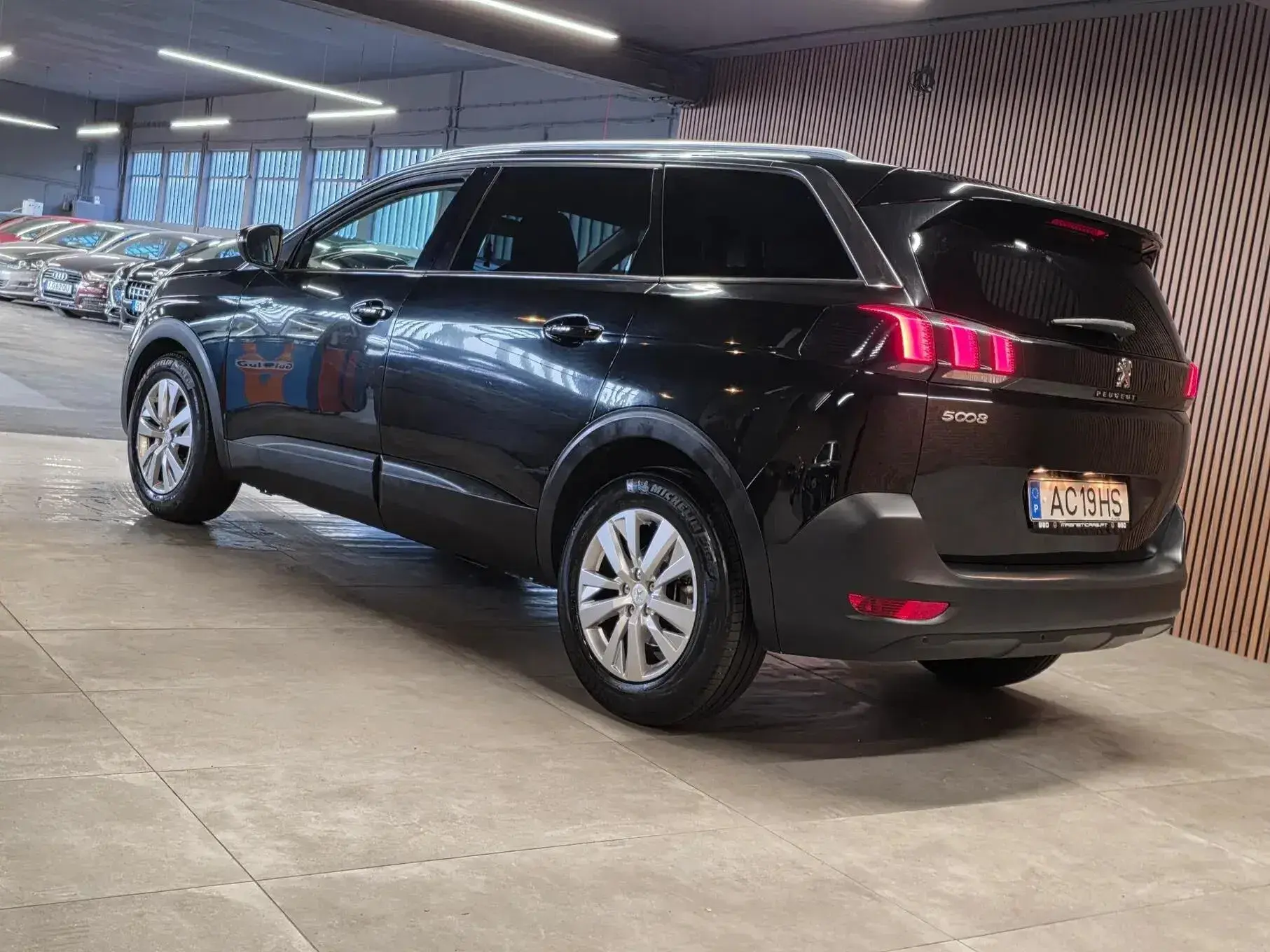Peugeot 5008 BlueHDI 120 EAT6 Active 22