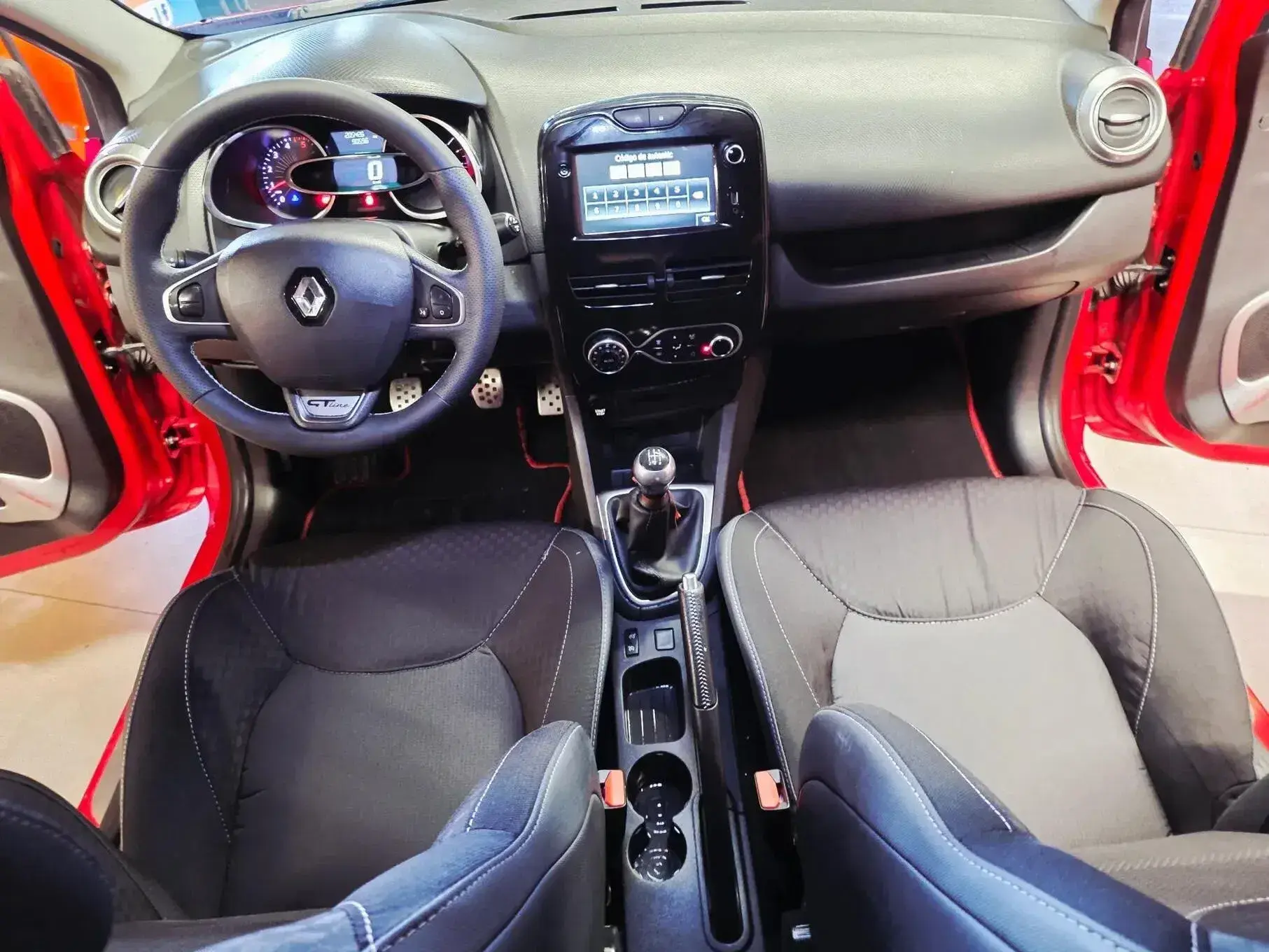 Renault Clio 1.5 dCi GT Line 22