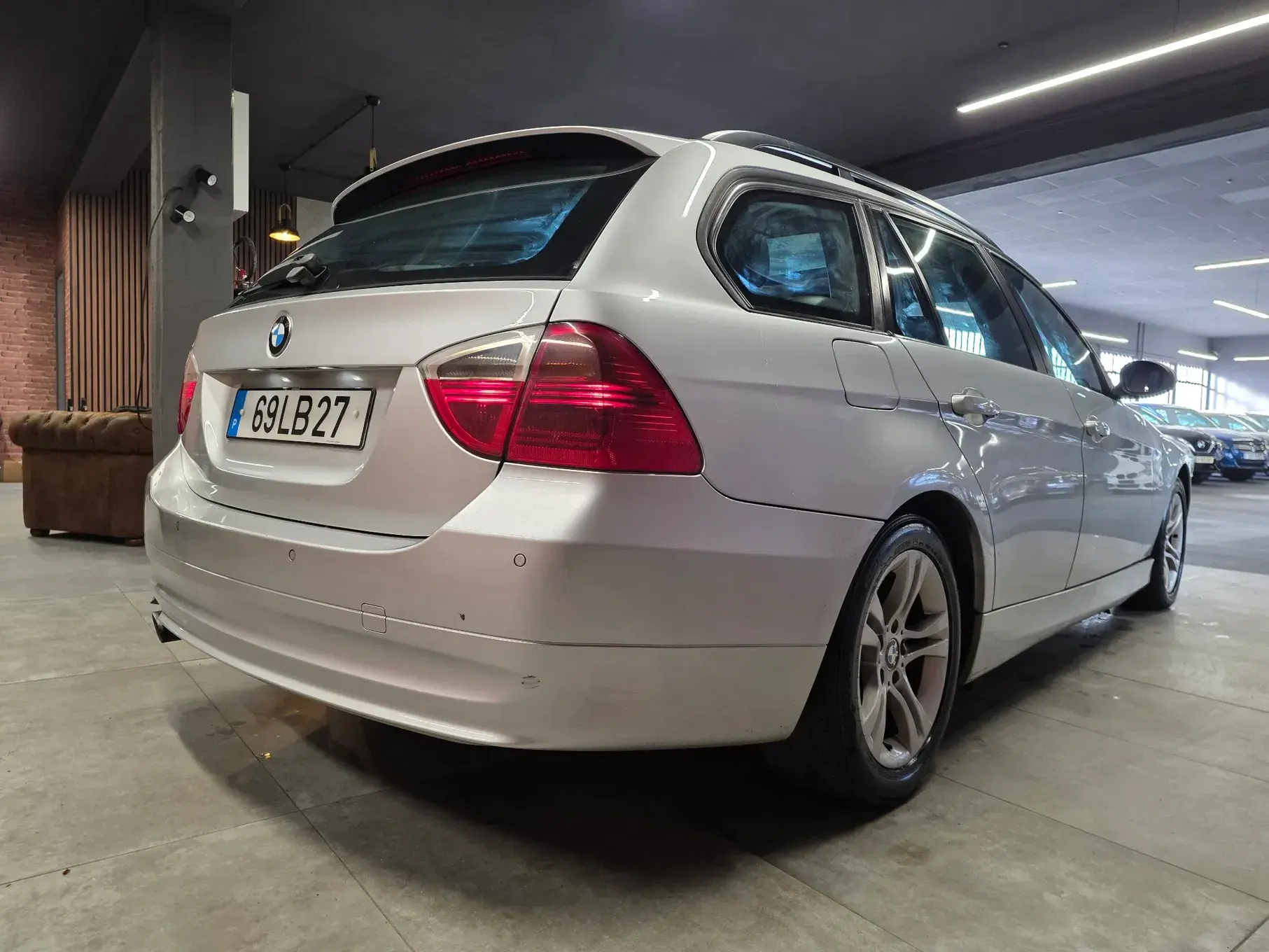BMW 320 d Navigation 6