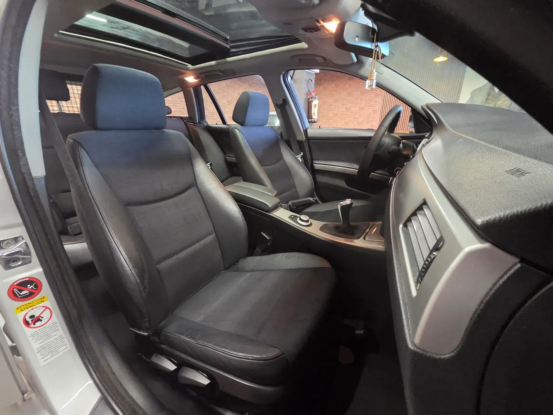 BMW 320 d Navigation 24