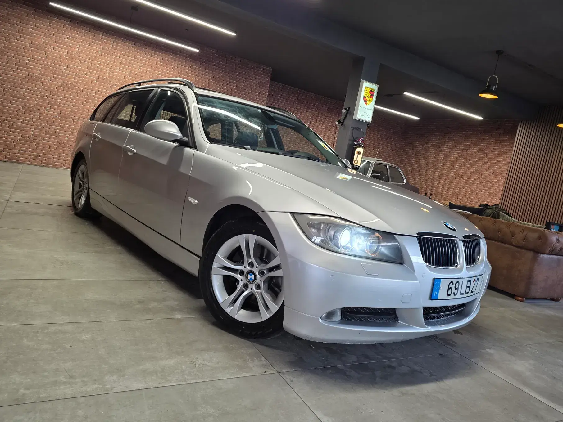 BMW 320 d Navigation 25