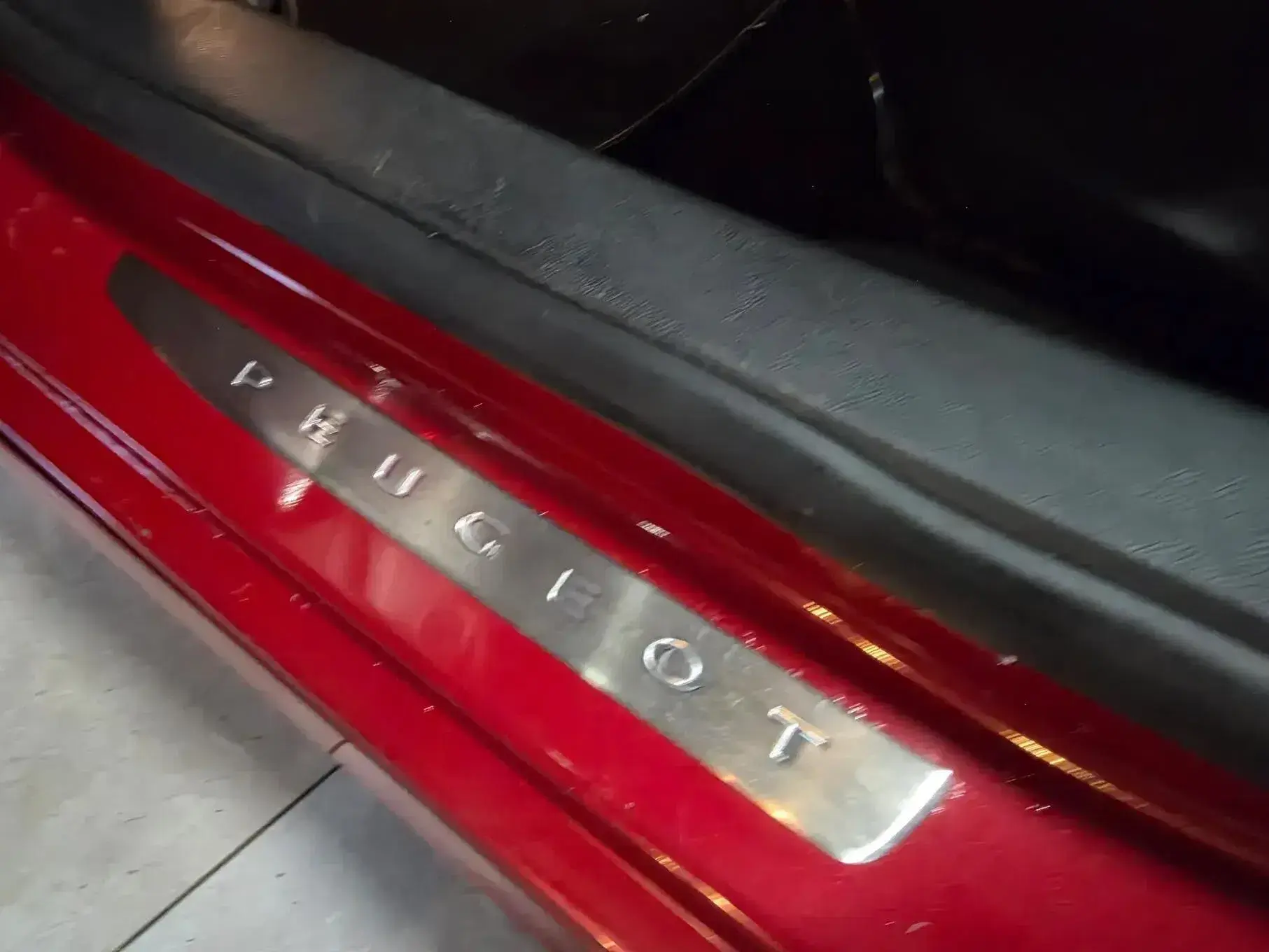 Peugeot 308 BlueHDi FAP 180 EAT8 Stop & Start GT 10