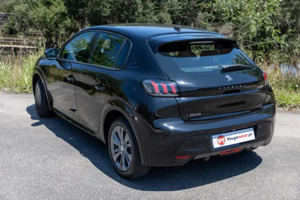 Peugeot e-208 50 kWh Allure 31