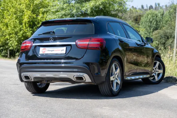 Mercedes-Benz GLA 180 (CDI) d AMG Line 2