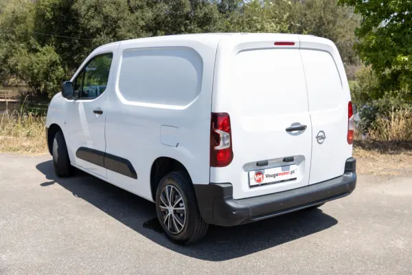 Opel Combo 1.5 CDTi L1H1 Enjoy 29
