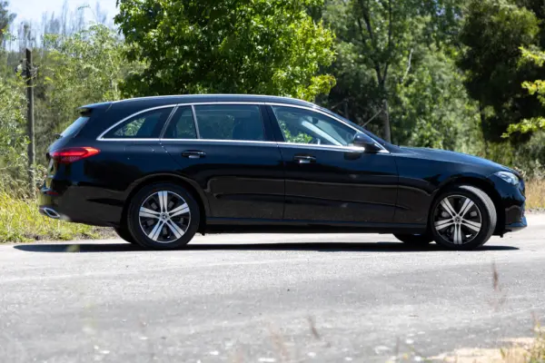 Mercedes-Benz C 300 e T 9G-TRONIC Avantgarde 91