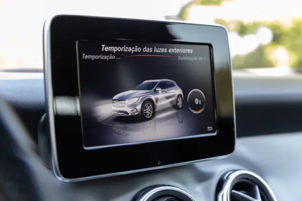Mercedes-Benz GLA 180 (CDI) d AMG Line 64