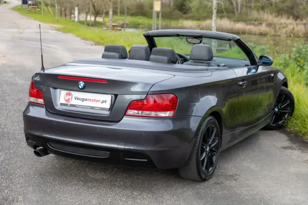 BMW 120 d Cabrio Limited Edition Lifestyle c/ M Sport Pack 45