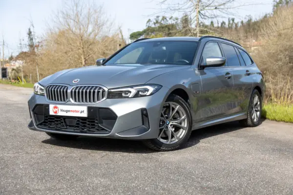 BMW 320 e Touring Pack Desportivo M Auto 18