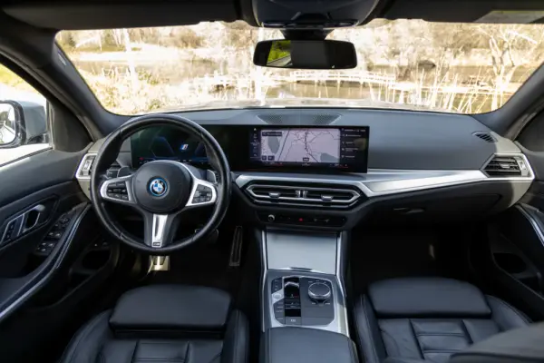 BMW 320 e Touring Pack Desportivo M Auto 49