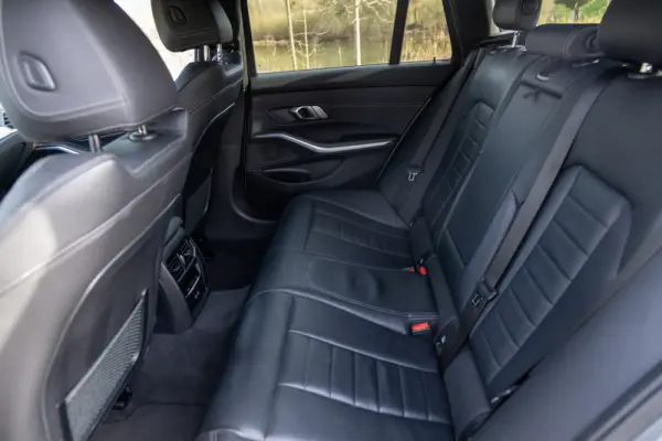 BMW 320 e Touring Pack Desportivo M Auto 81