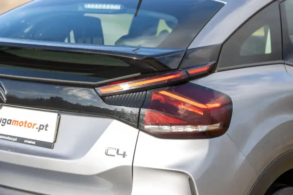 Citroen C4 1.5 BlueHDi Plus EAT8 10