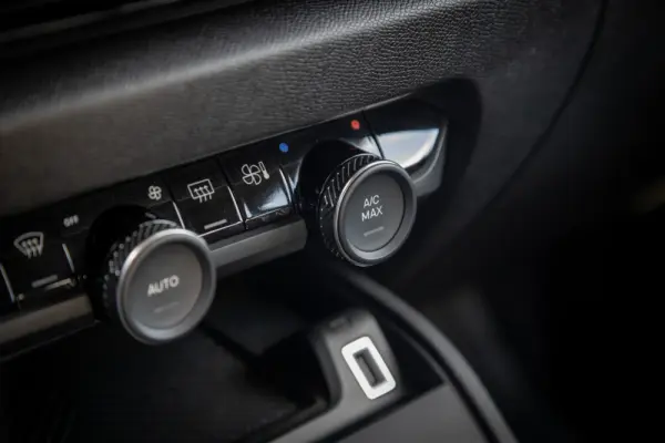 Citroen C4 1.5 BlueHDi Plus EAT8 43