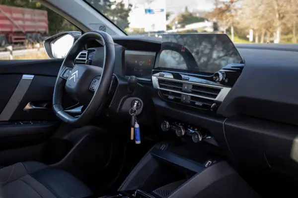 Citroen C4 1.5 BlueHDi Plus EAT8 69