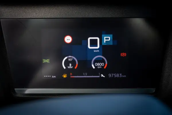 Citroen C4 1.5 BlueHDi Plus EAT8 86