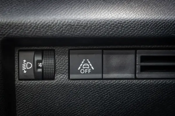 Citroen C4 1.5 BlueHDi Plus EAT8 89