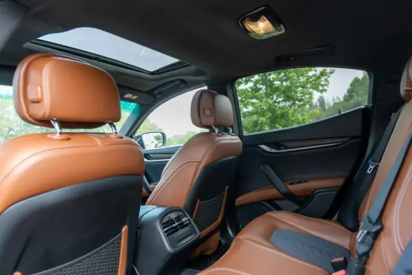 Maserati Ghibli 3.0 V6 S Q4 64