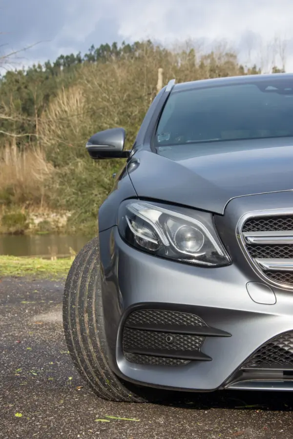 Mercedes-Benz E 220 d AMG 15