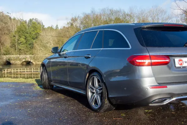 Mercedes-Benz E 220 d AMG 36