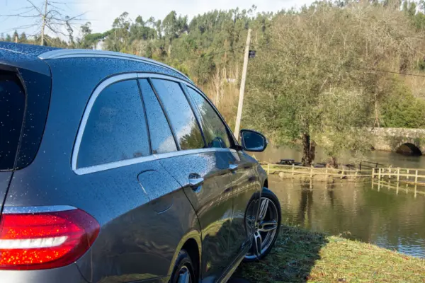 Mercedes-Benz E 220 d AMG 37