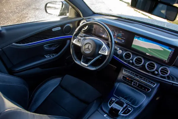 Mercedes-Benz E 220 d AMG 44