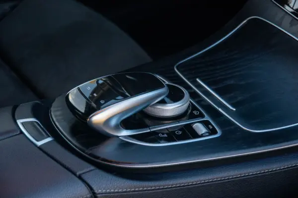 Mercedes-Benz E 220 d AMG 53