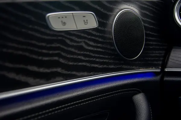Mercedes-Benz E 220 d AMG 65