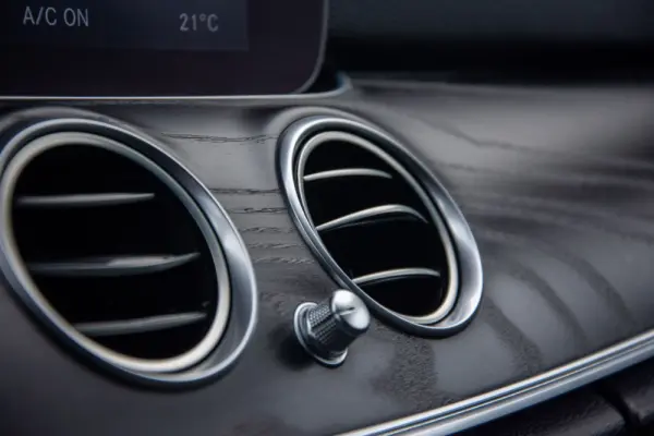 Mercedes-Benz E 220 d AMG 86