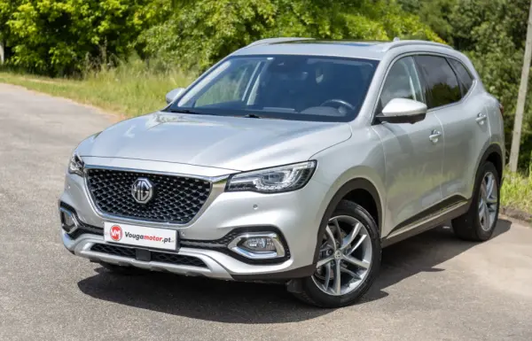 MG HS 1.5 T Luxury AT 1