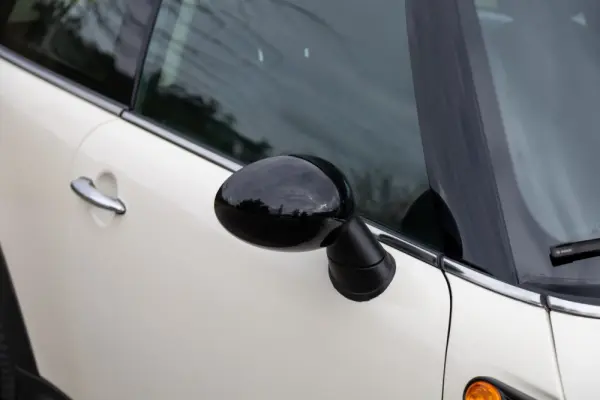 MINI 3 Portas One D 2