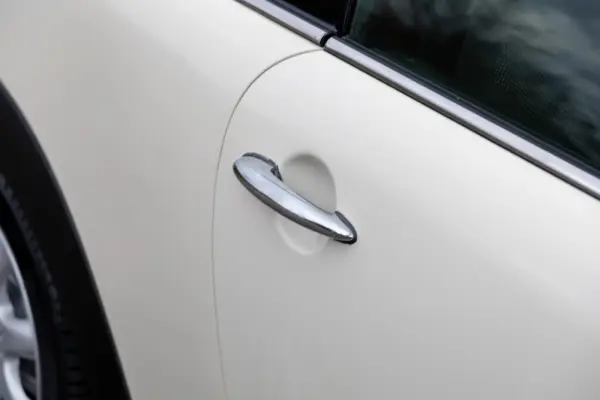 MINI 3 Portas One D 20