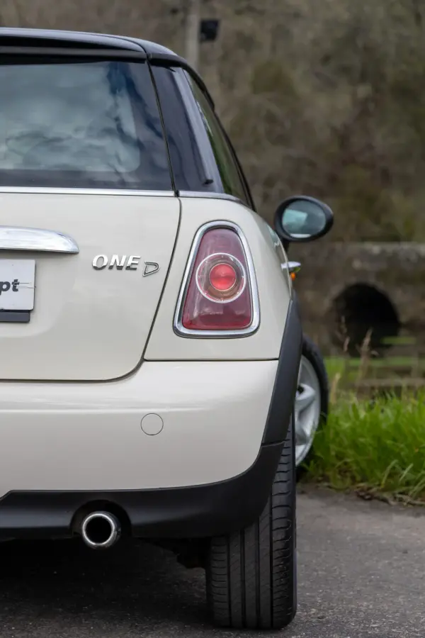 MINI 3 Portas One D 31