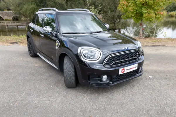 MINI Countryman Cooper SE ALL4 Auto 3