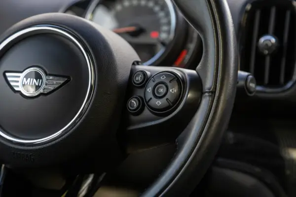 MINI Countryman Cooper SE ALL4 Auto 17