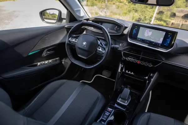 Peugeot e-208 50 kWh Allure Pack 44