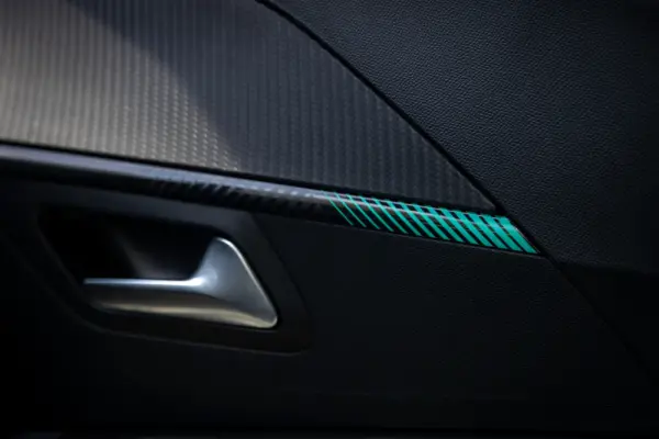 Peugeot e-208 50 kWh Allure Pack 46