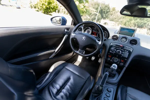 Peugeot RCZ 1.6 THP Onyx 55