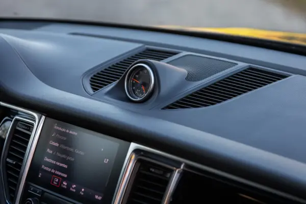 Porsche Macan PDK 9